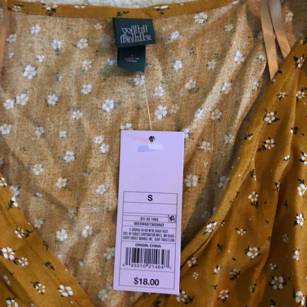 Wild Fable Top - Picture 4 of 4